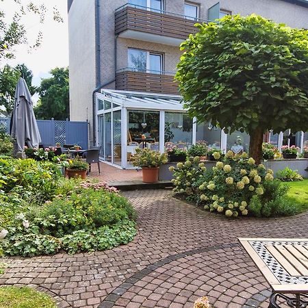 Airport Hotel Karsten Colonia Exterior foto